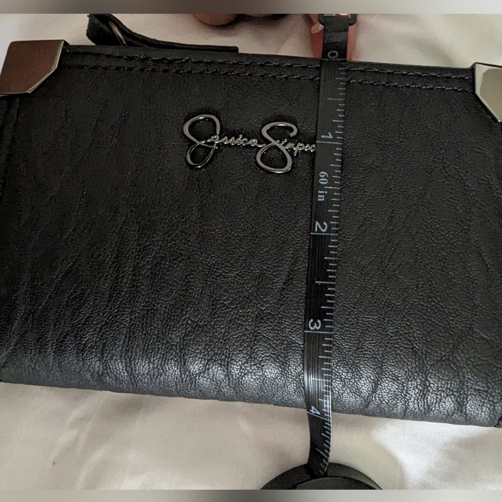 NWOT Jessica Simpson Bi-fold Wallet. - Picture 6 of 7